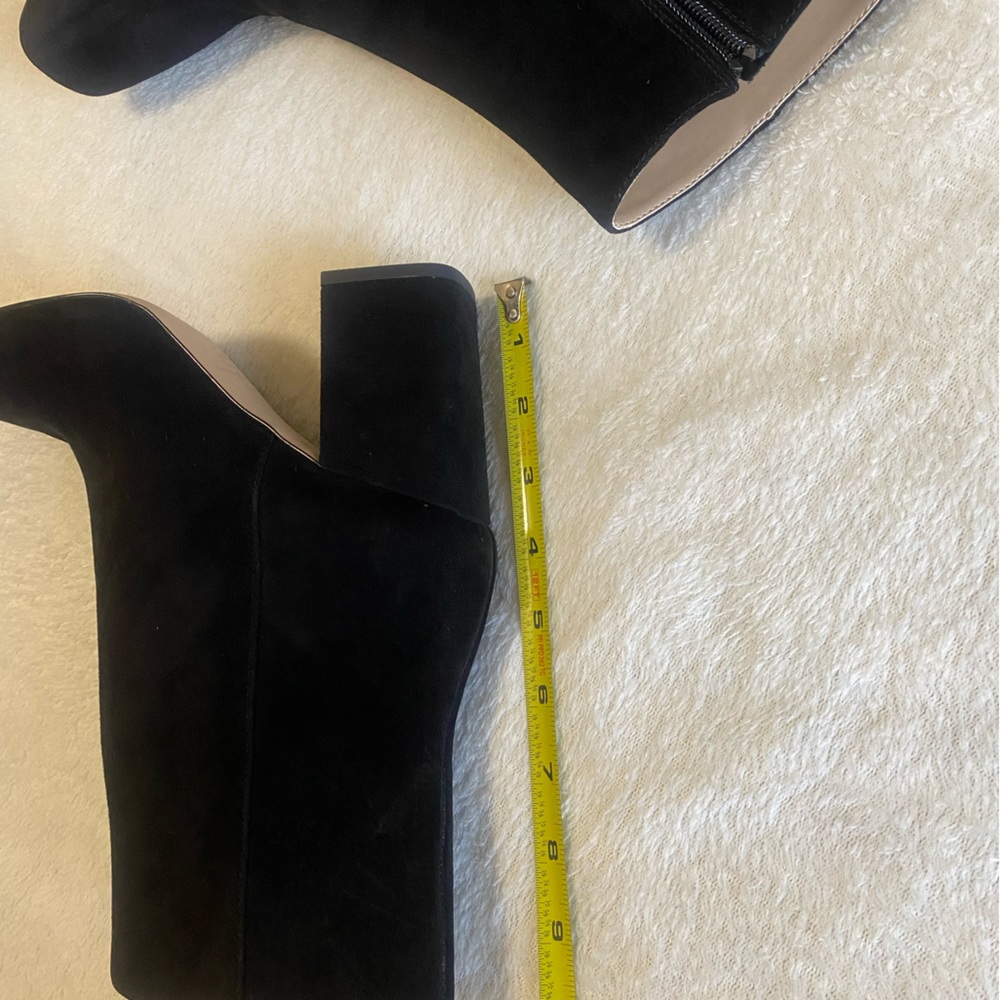 Ann Taylor 👢 - Picture 4 of 13